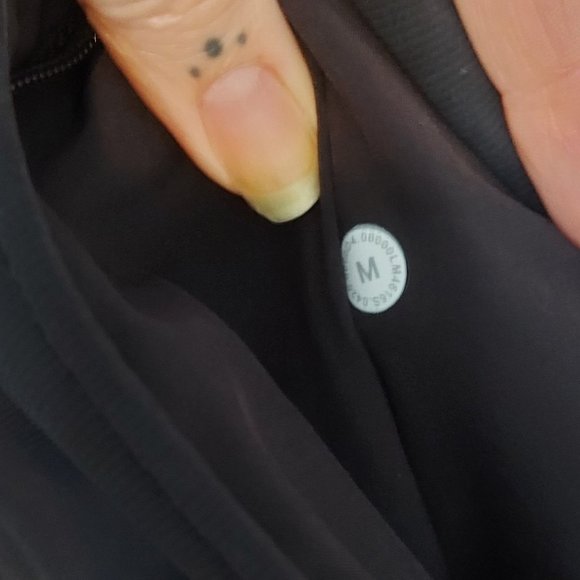 💥Host Pick💥 Lululemon Sojourn Jacket - Picture 5 of 12